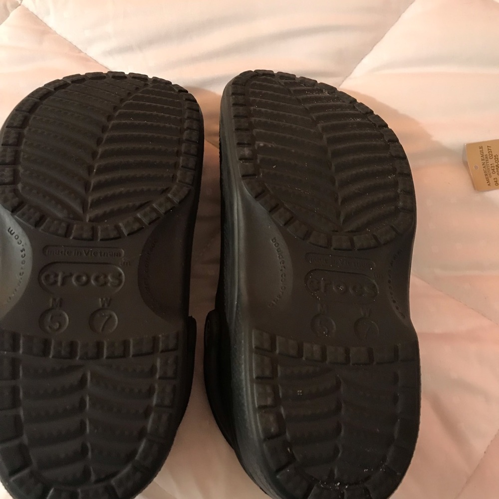 Crocs - Picture 4 of 5